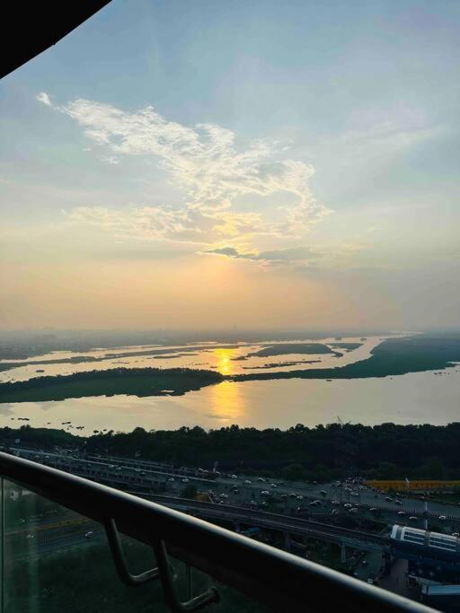 Cloud Stay@41St Floor Noida Exterior foto