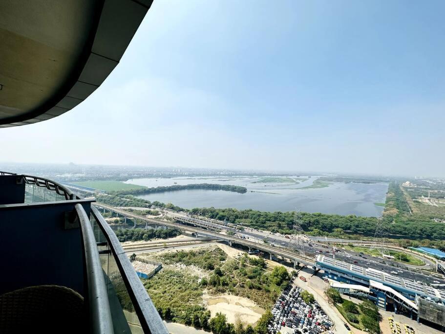 Cloud Stay@41St Floor Noida Exterior foto